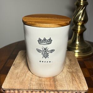 Rae Dunn Queen container